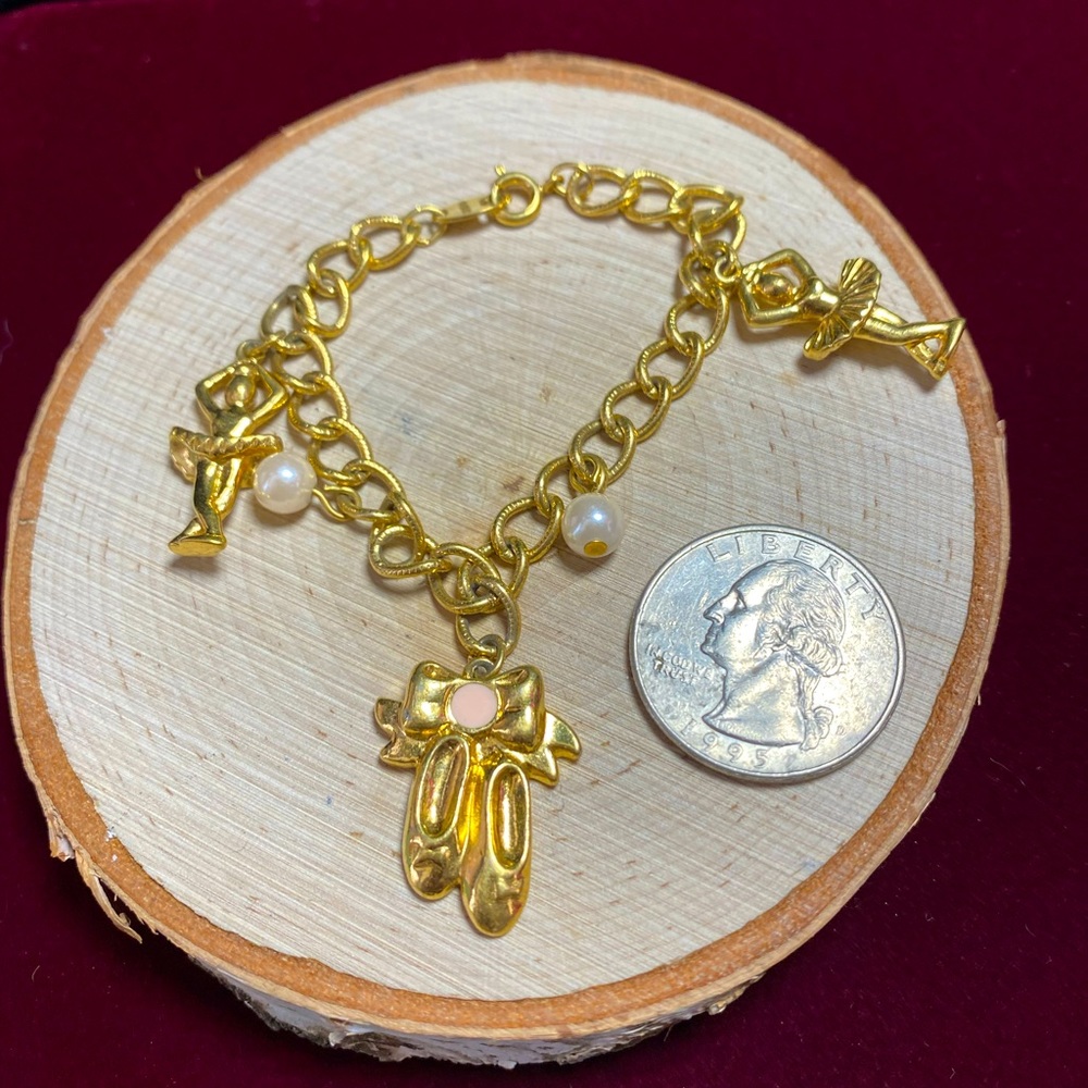 VTG| AVON Ballerina Charm Bracelet 🩰✨
